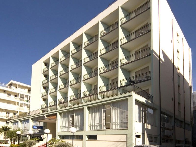 Hotel Telstar Rímini Exterior foto