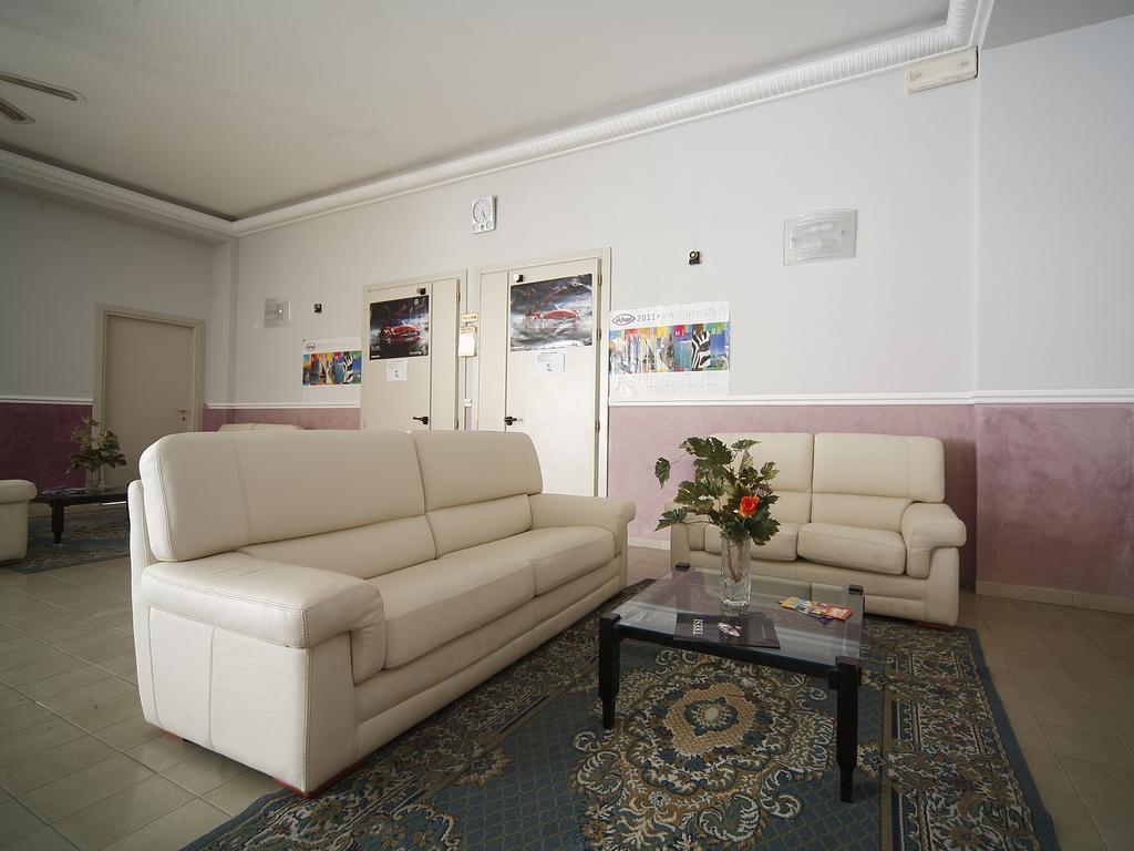 Hotel Telstar Rímini Habitación foto